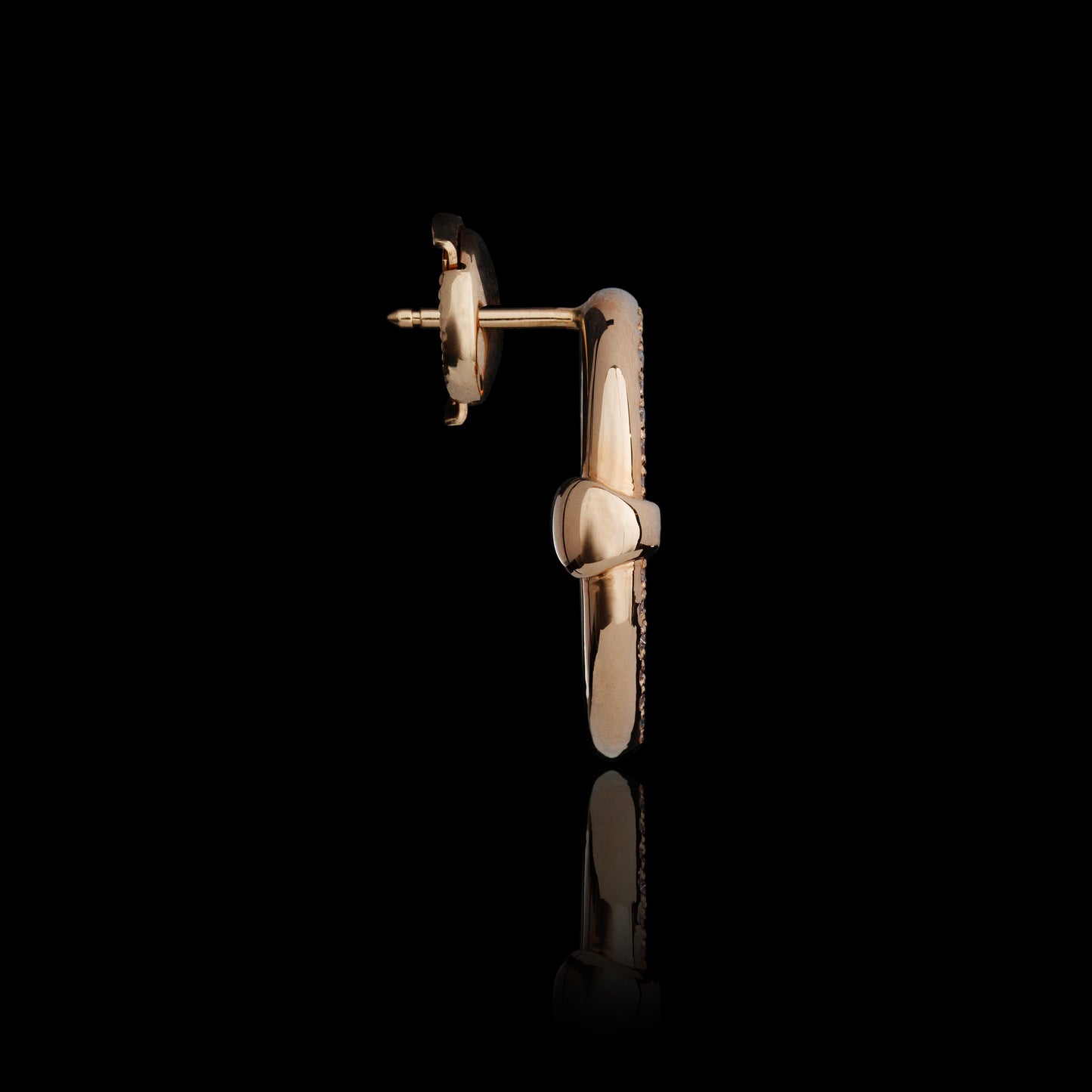 SMALL OVAAL EARRINGS WITH DIAMONDS