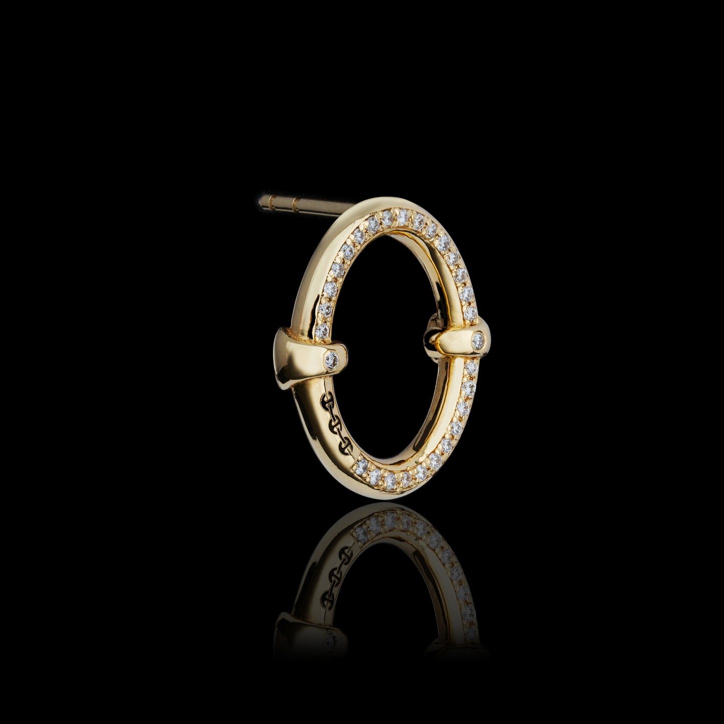 SMALL OVAAL EARRINGS WITH DIAMONDS