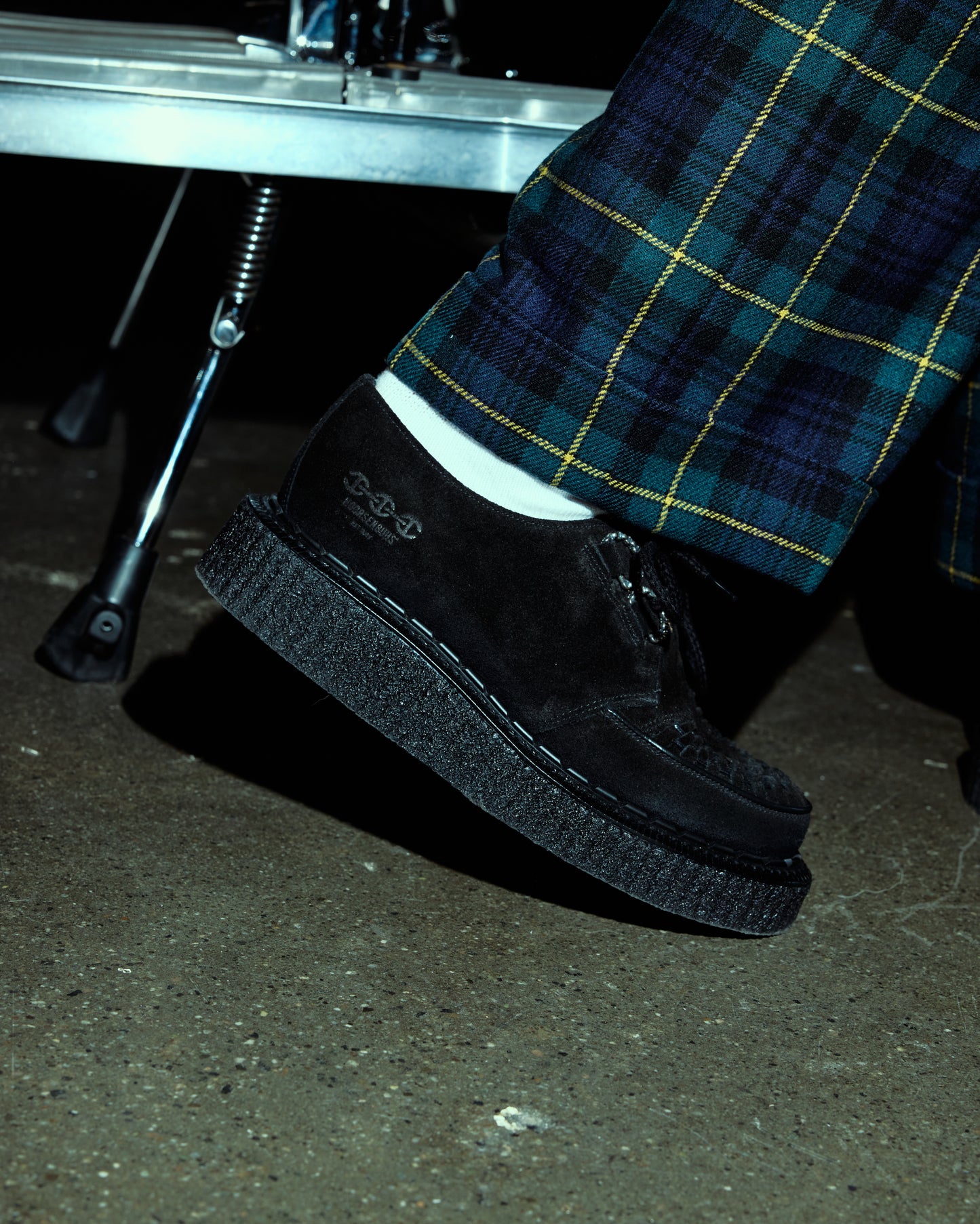 BLACK SUEDE CREEPER