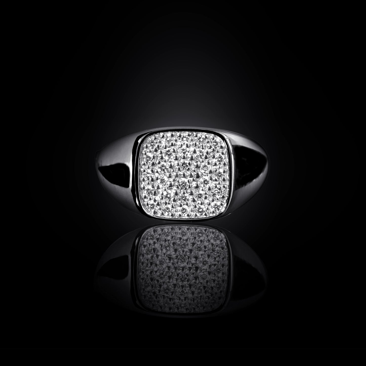 RECTANGLE SIGNET RING WITH DIAMONDS