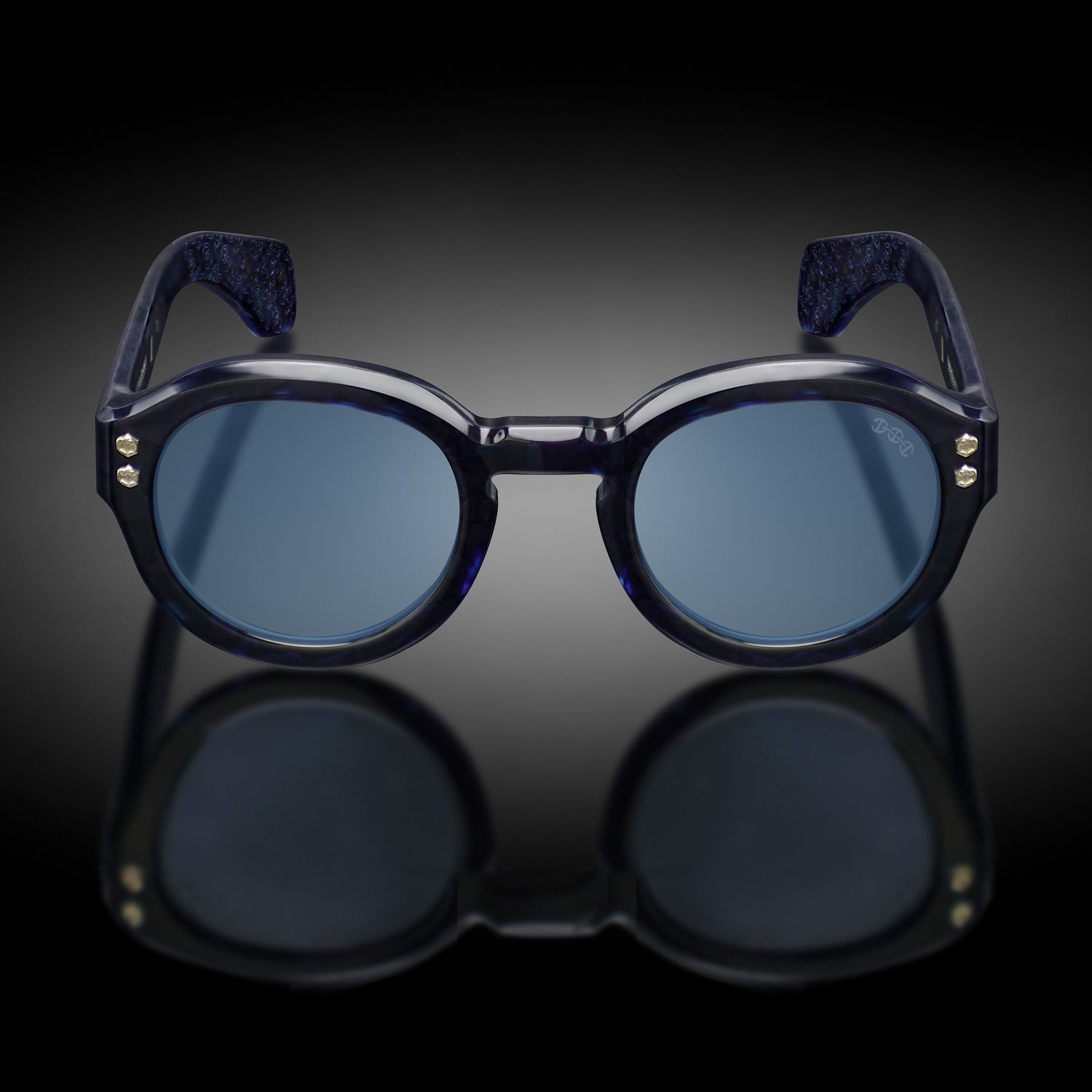 MODEL III | BLUE TORTOISE