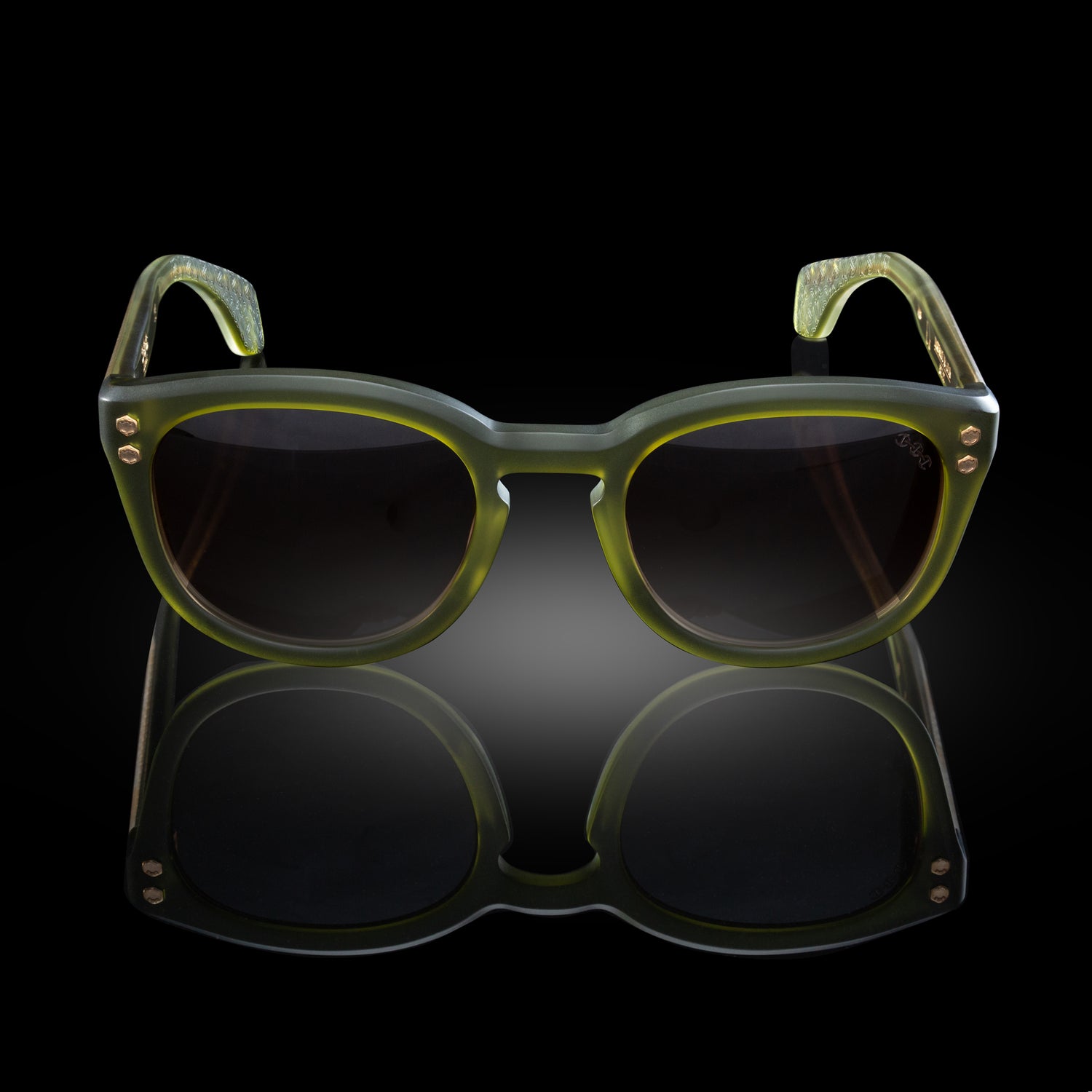 MODEL II | MATTE ARMY GREEN